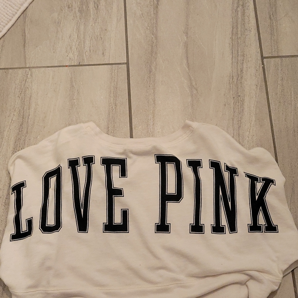 Crew neck - Picture 3 of 3